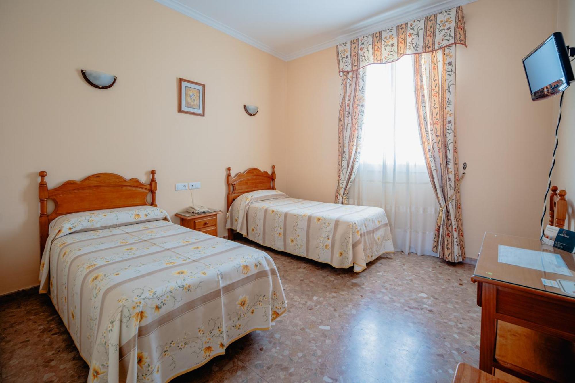 Hotel Chamizo El Arahal Extérieur photo